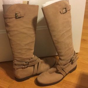 Cole Haan tan boots